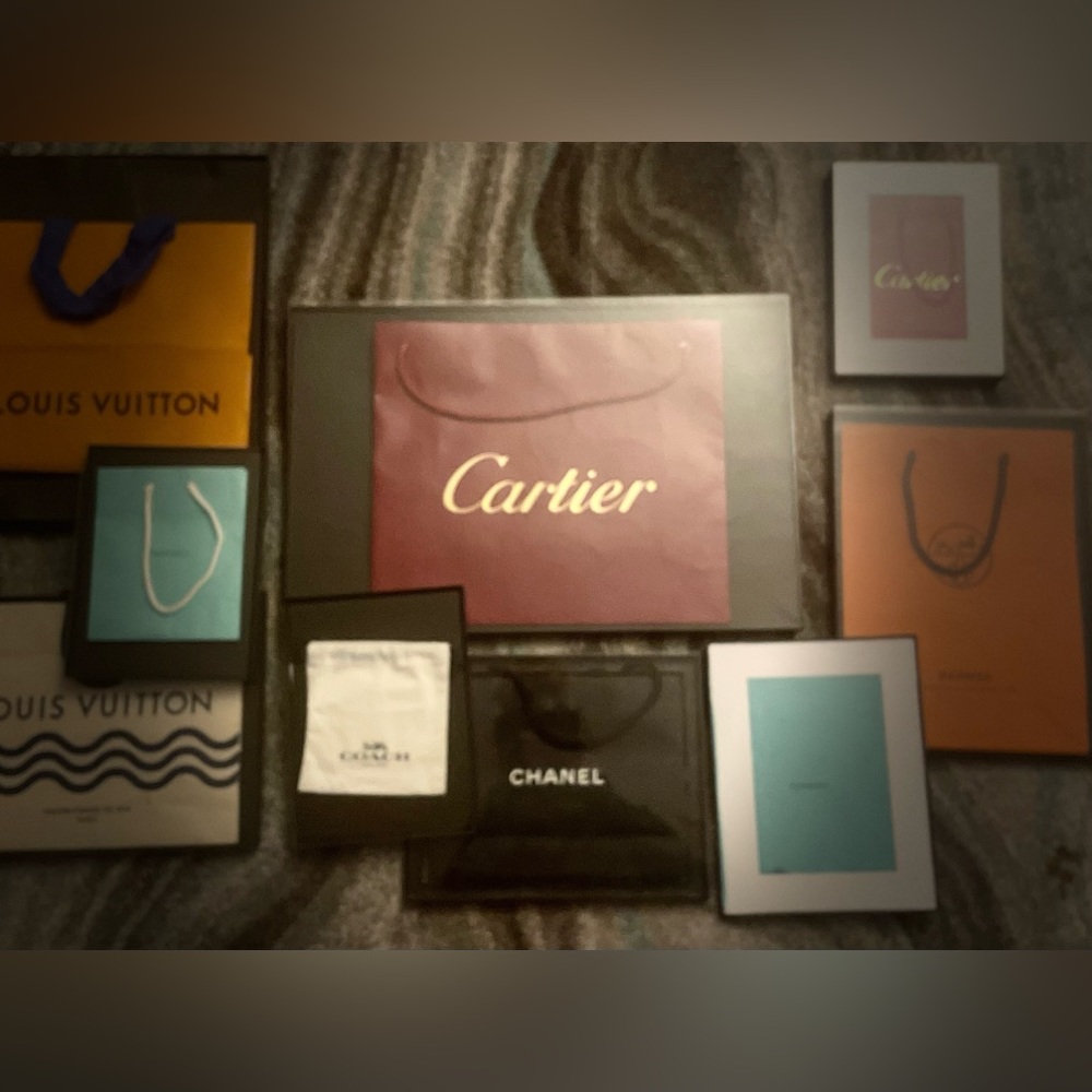 Designer shopping bag wall art(please read description)